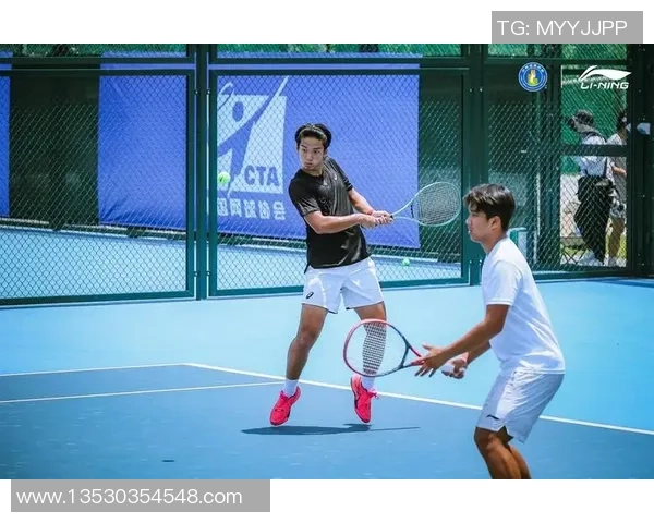 成都网球队与广州网球队的较量分析与战术探讨